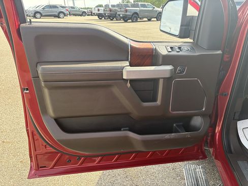 Used 2020 Ford F150 King Ranch w/ Equipment Group 601A Luxury AWD/4WD image 26