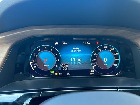 New 2026 Volkswagen Atlas SE FWD image 24