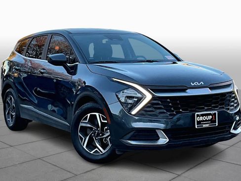 Certified 2023 Kia Sportage LX image 2