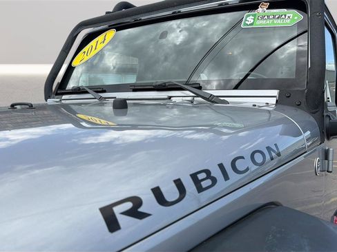 Used 2014 Jeep Wrangler Unlimited Rubicon w/ Connectivity Group AWD/4WD image 31