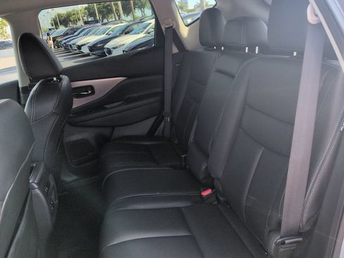 Used 2024 Nissan Murano SV w/ SV Midnight Edition Package FWD image 14