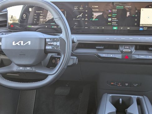 New 2026 Kia EV9 Wind image 22