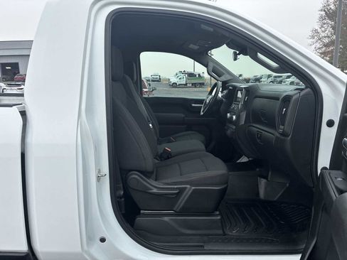 Used 2024 GMC Sierra 2500 Pro w/ Convenience Package image 22
