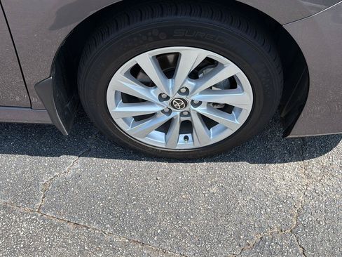 Used 2024 Toyota Camry LE FWD image 38