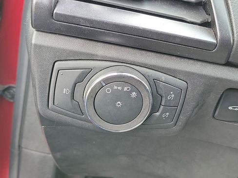 Used 2018 Ford Fusion Titanium image 9