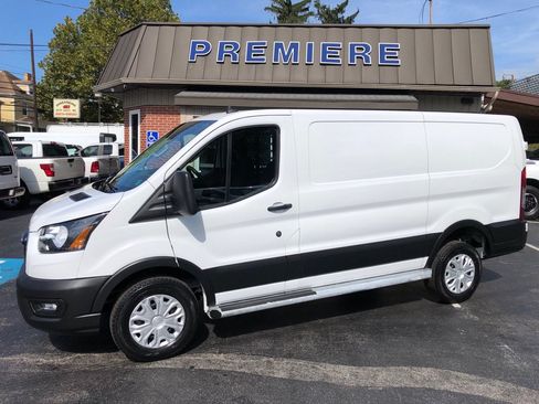 Used 2025 Ford Transit 250 Low Roof w/ Exterior Upgrade Package RWD image 2