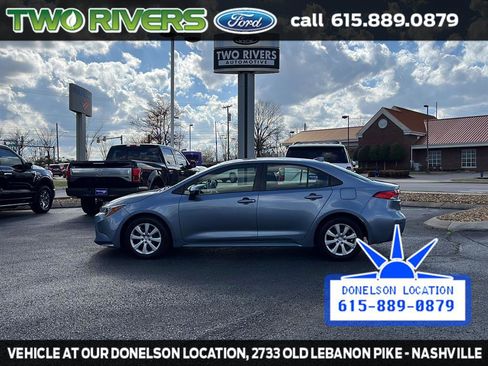 Used 2021 Toyota Corolla LE image 34