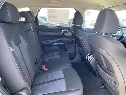 New 2026 Kia Sorento LX FWD image 24