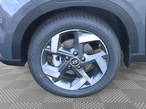 New 2026 Hyundai Venue SEL FWD image 4