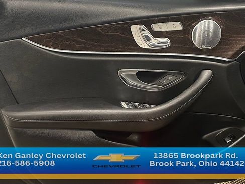 Used 2017 Mercedes-Benz E 300 image 7