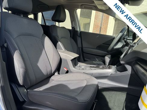 Used 2024 Subaru Crosstrek 2.0i Premium image 9