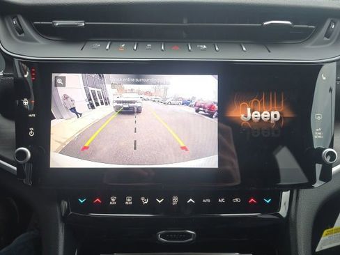 New 2026 Jeep Grand Cherokee Limited AWD/4WD image 21