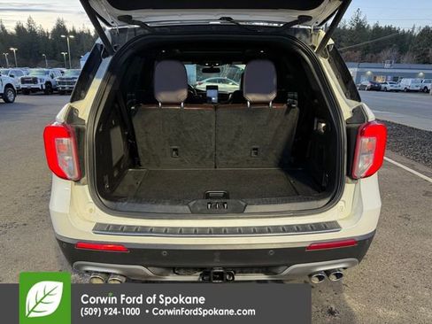 Used 2020 Ford Explorer Platinum image 19