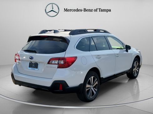 Used 2019 Subaru Outback 2.5i Limited w/ Popular Package #2 image 3