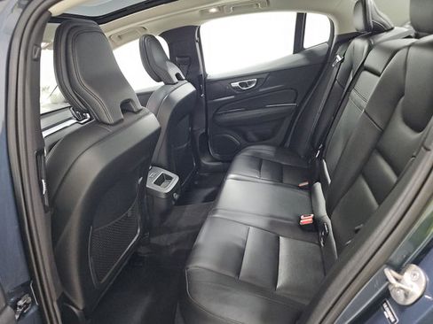 Used 2024 Volvo S60 B5 Core AWD/4WD image 10