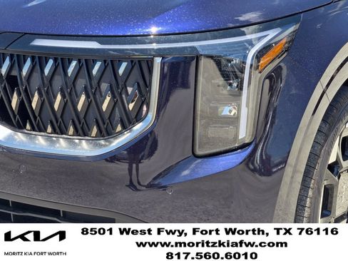 New 2026 Kia Carnival EX FWD image 7