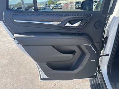 Used 2022 GMC Yukon Denali image 24