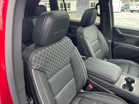 Used 2026 GMC Acadia Denali w/ Super Cruise Package AWD/4WD image 37