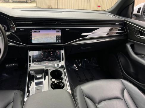 Used 2019 Audi Q8 Premium w/ Convenience Package image 14