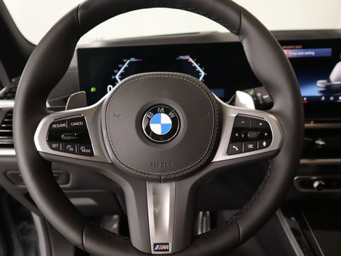 New 2026 BMW X5 xDrive40i w/ M Sport Package AWD/4WD image 3