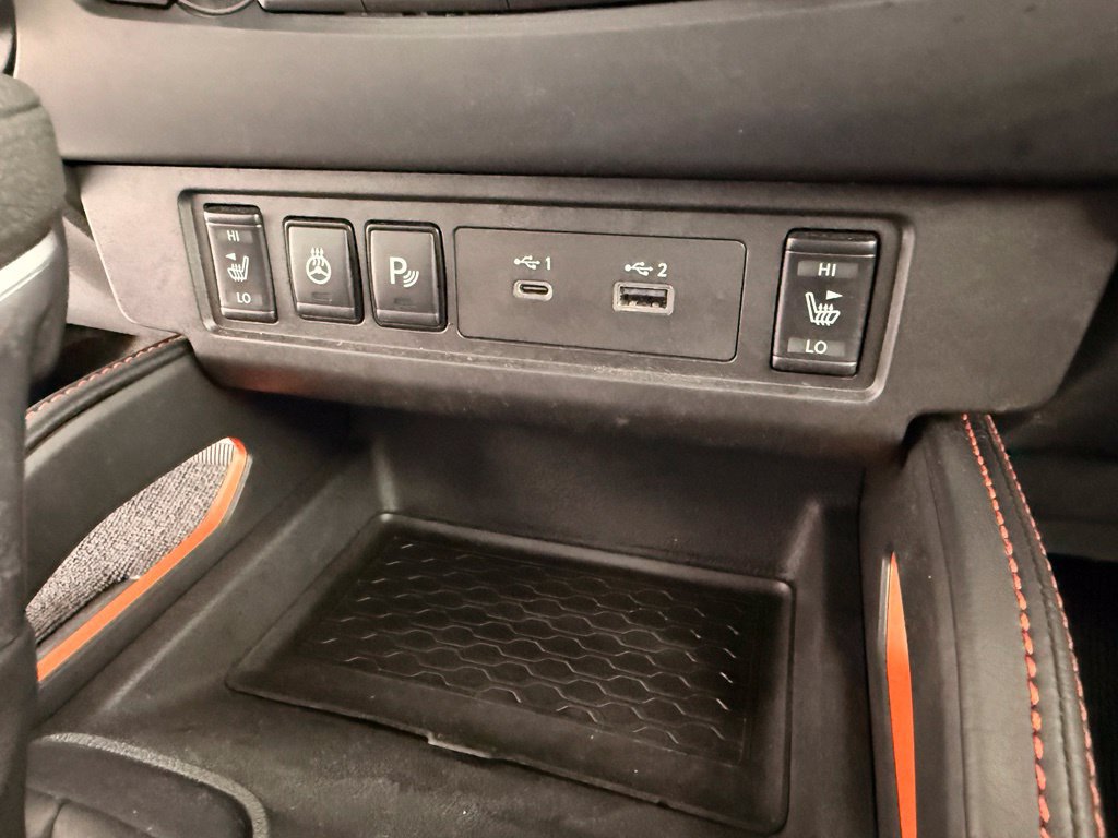 Used 2026 Nissan Frontier PRO-4X AWD/4WD image 25