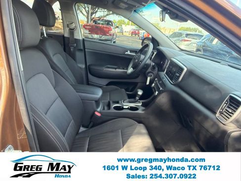 Used 2021 Kia Sportage LX FWD image 28