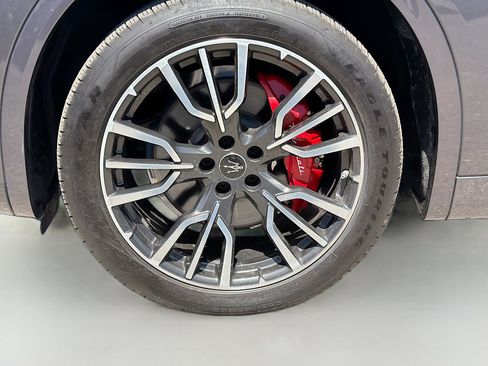 Used 2023 Maserati Grecale GT AWD/4WD image 40