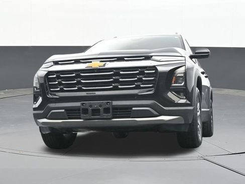 Used 2025 Chevrolet Equinox LT w/ Convenience Package II FWD image 56