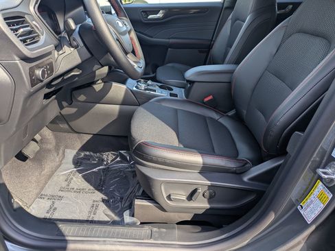 New 2026 Ford Escape ST-Line w/ Tech Pack #1 image 11