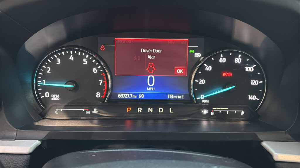 Used 2023 Ford Explorer XLT AWD/4WD image 16