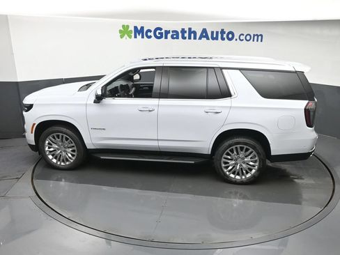 New 2026 Chevrolet Tahoe Premier w/ Sun And Tow Package AWD/4WD image 24