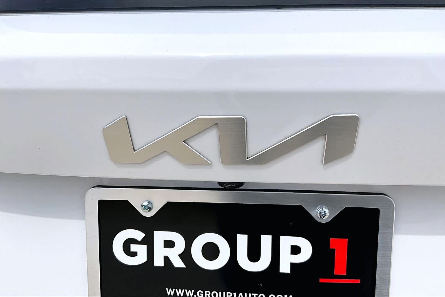 Used 2023 Kia Sorento EX w/ Panoramic Sunroof Package FWD image 10