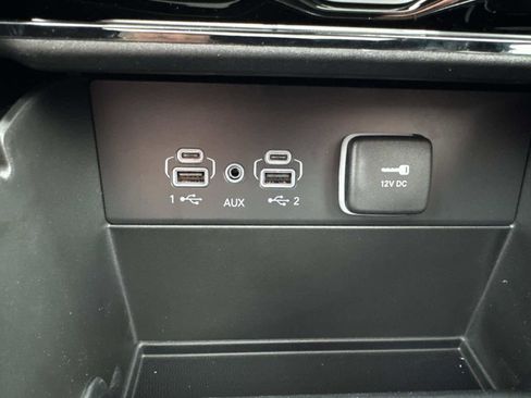 New 2026 Jeep Grand Cherokee Limited w/ Limited Altitude Package RWD image 15