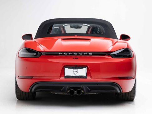 Used 2017 Porsche 718 Boxster S image 23