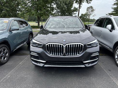 Used 2021 BMW X5 xDrive45e w/ Premium Package 3 AWD/4WD image 3