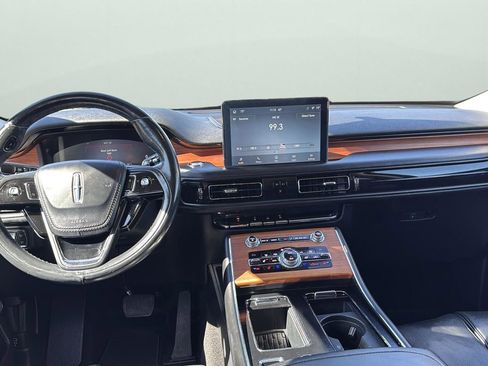 Used 2020 Lincoln Aviator Reserve w/ Equipment Group 202A image 22