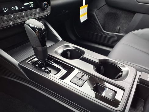New 2026 Subaru Outback Premium AWD/4WD image 16