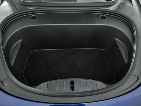 Used 2020 Tesla Model 3 Standard Range Plus RWD image 12
