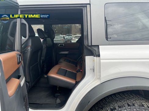 Used 2023 Ford Bronco Outer Banks w/ Sasquatch Package image 28