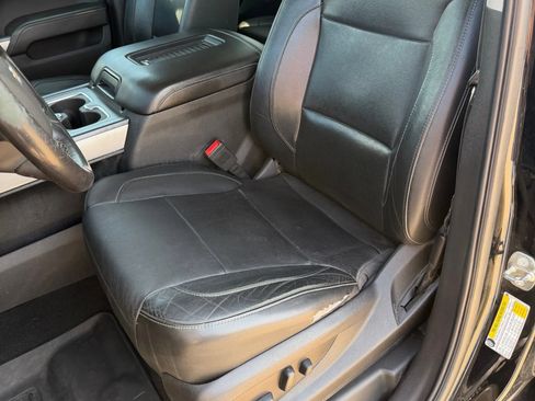 Used 2018 Chevrolet Silverado 1500 LTZ Z71 w/ Redline Edition AWD/4WD image 6