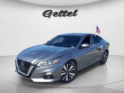 Used 2022 Nissan Altima 2.5 SL