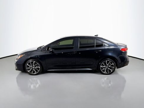 Used 2022 Toyota Corolla SE image 6
