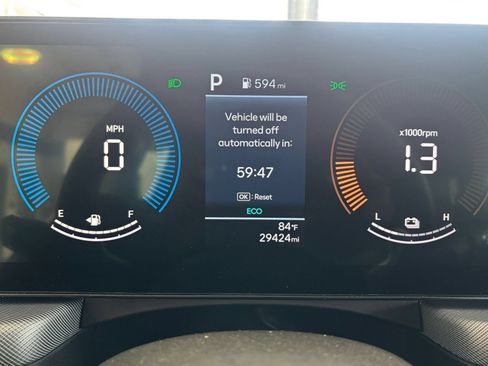 Used 2025 Hyundai Sonata SEL FWD image 40