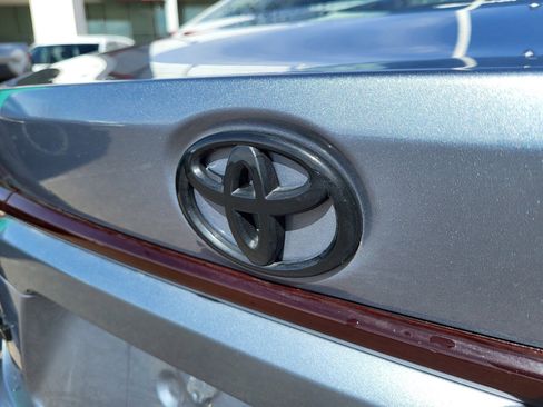 Used 2022 Toyota Corolla LE image 22