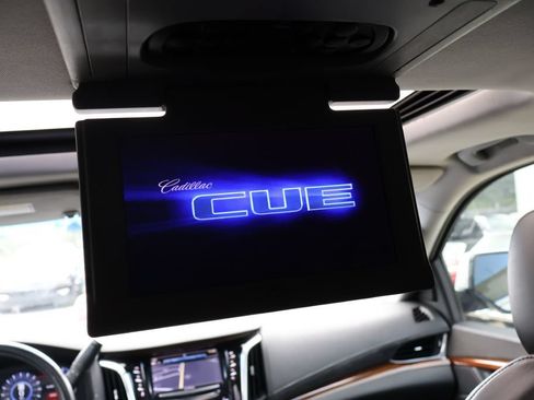 Used 2017 Cadillac Escalade Luxury RWD image 27