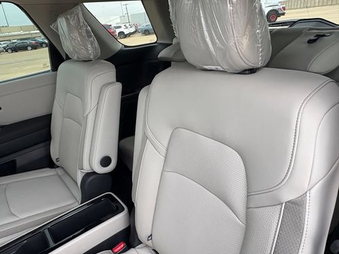 New 2026 Nissan Pathfinder SL FWD image 23