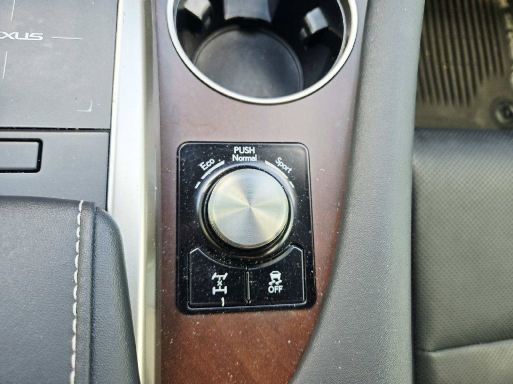 Used 2022 Lexus RX 350 AWD w/ Premium Package image 32