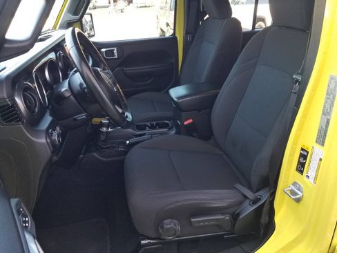 Used 2022 Jeep Wrangler Unlimited Sport AWD/4WD image 9