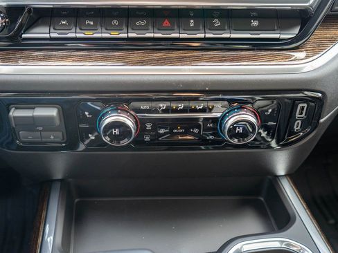 New 2026 GMC Sierra 1500 Elevation w/ Elevation Premium Package image 25