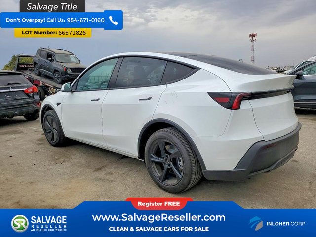 Used 2026 Tesla Model Y AWD image 3